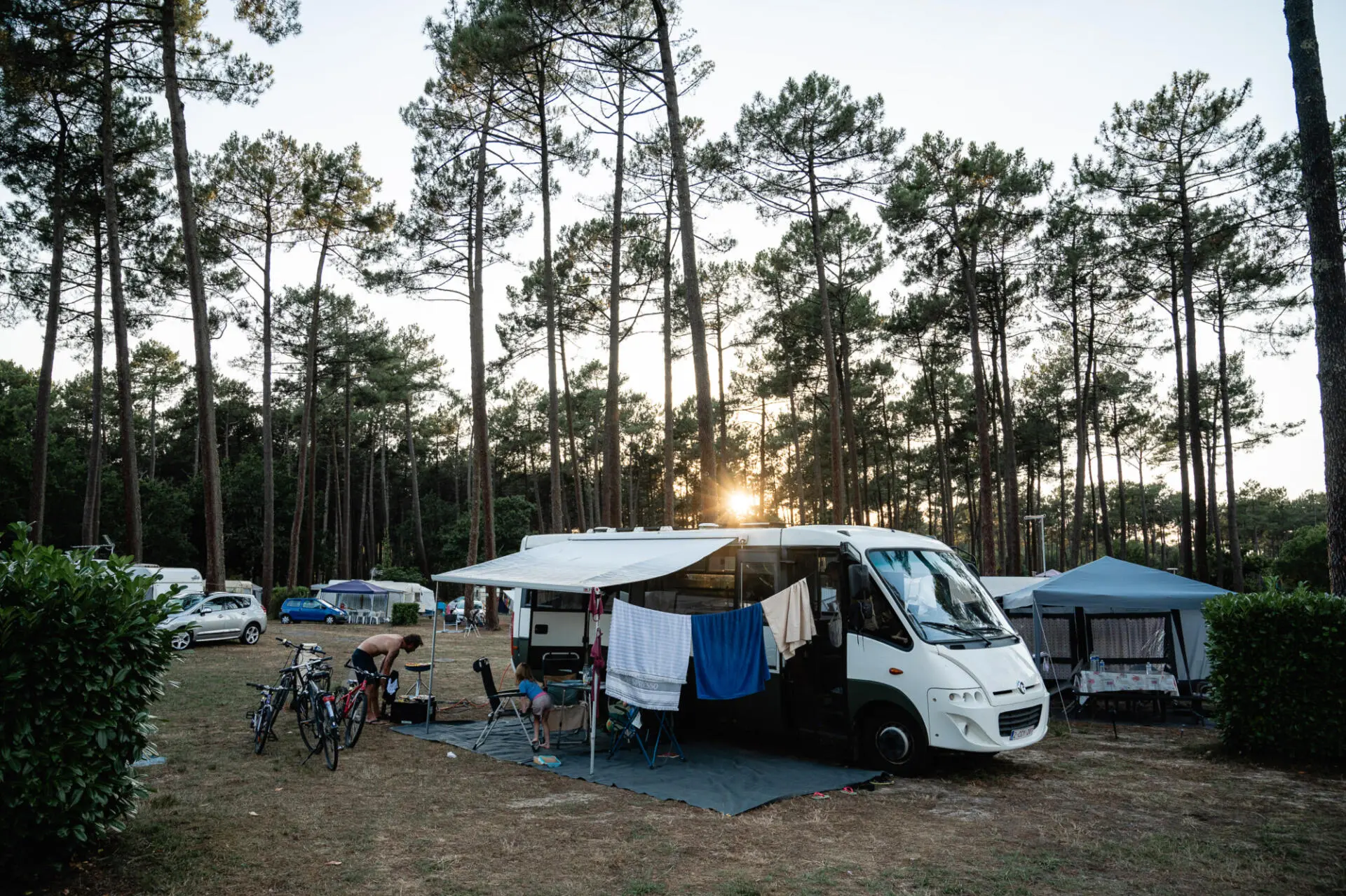 Emplacement camping-car au camping Le Tatiou